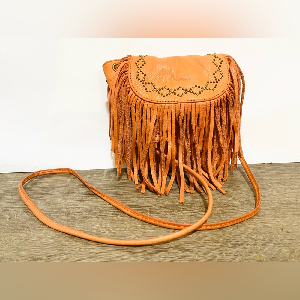 Lucky Brand Loredo leather coral boho fringe crossbody bag